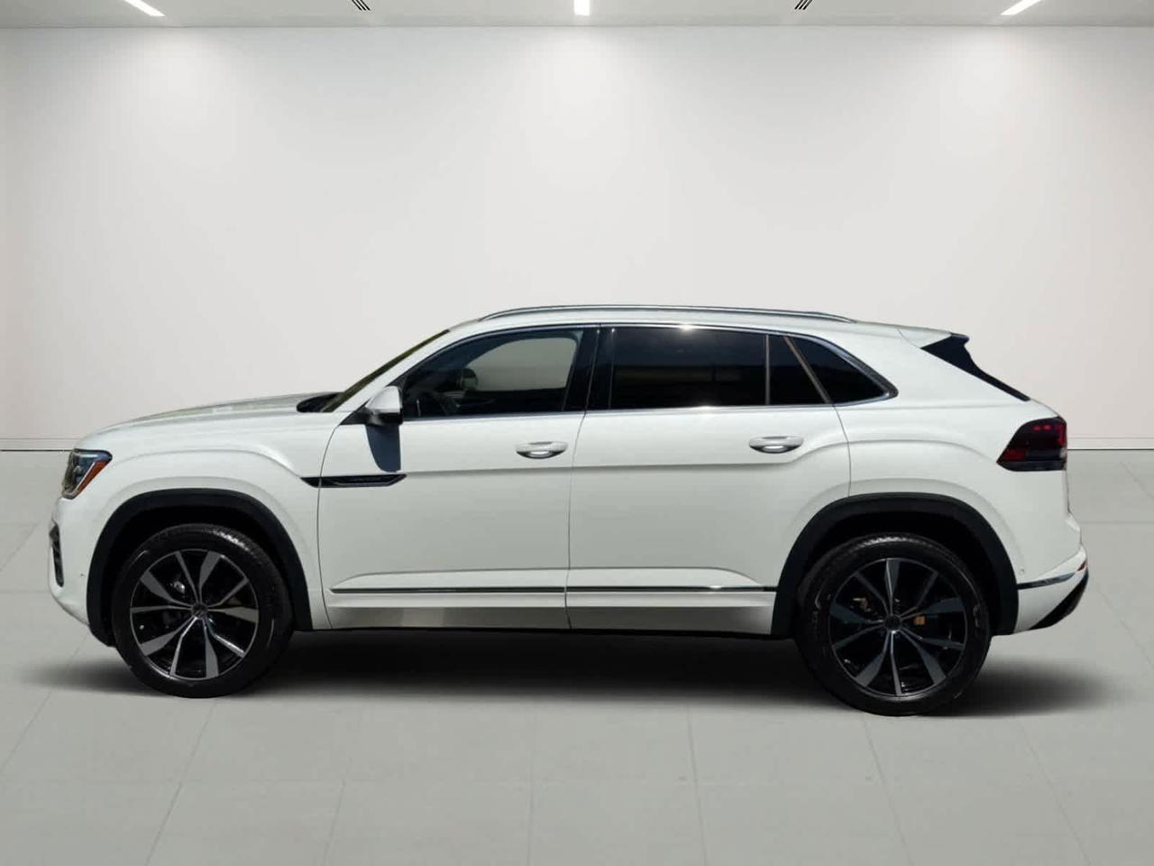 2025 Volkswagen Atlas Cross Sport 2.0T SEL Premium R-Line Wellesley MA