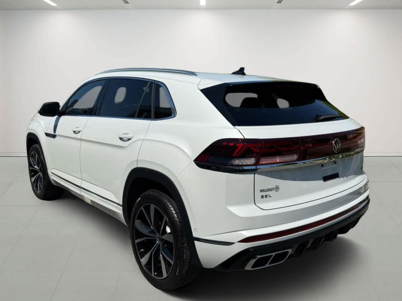 2025 Volkswagen Atlas Cross Sport 2.0T SEL Premium R-Line Wellesley MA