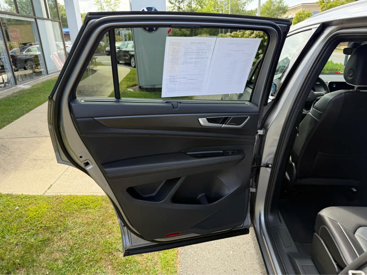 2025 Volkswagen Atlas Cross Sport 2.0T SEL Premium R-Line Wellesley MA