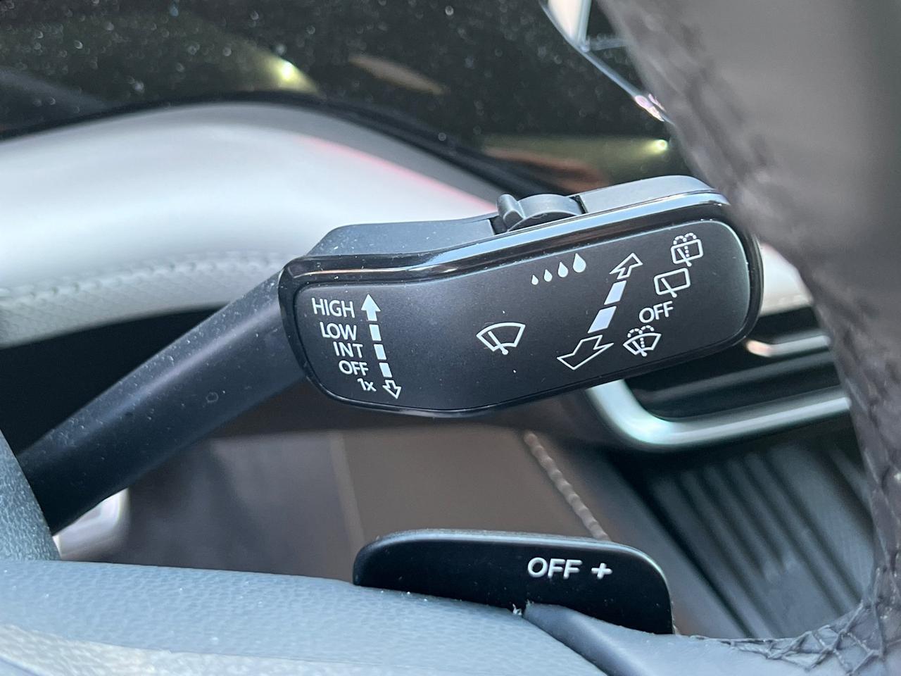 2025 Volkswagen Atlas Cross Sport 2.0T SEL Premium R-Line Hagerstown MD