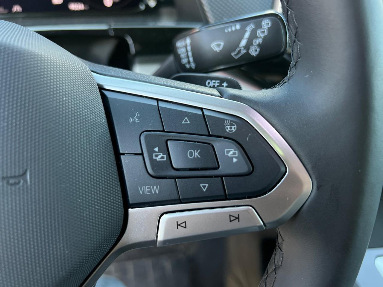 2025 Volkswagen Atlas Cross Sport 2.0T SEL Premium R-Line Hagerstown MD