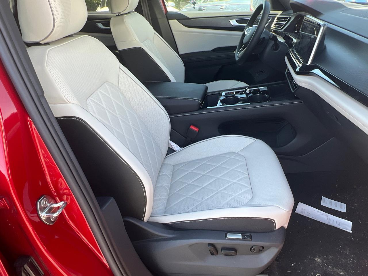 2025 Volkswagen Atlas Cross Sport 2.0T SEL Premium R-Line Hagerstown MD