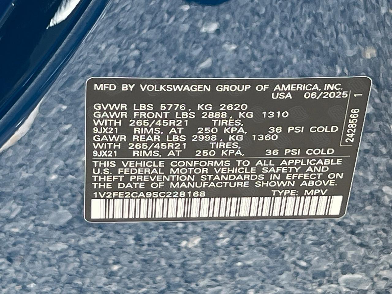 2025 Volkswagen Atlas Cross Sport 2.0T SEL Premium R-Line Hagerstown MD