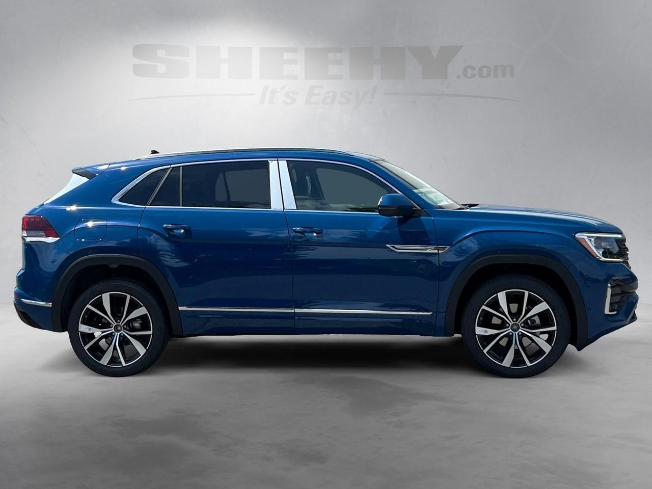 2025 Volkswagen Atlas Cross Sport 2.0T SEL Premium R-Line Hagerstown MD