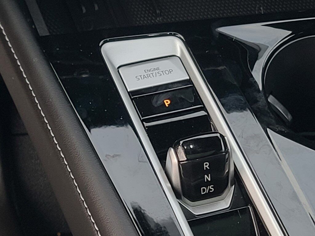 2025 Volkswagen Atlas Cross Sport 2.0T SEL Premium R-Line Springfield VA