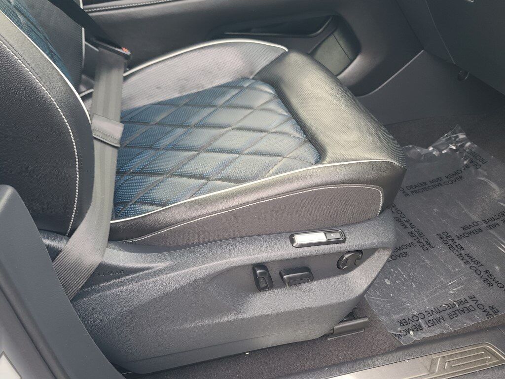 2025 Volkswagen Atlas Cross Sport 2.0T SEL Premium R-Line Springfield VA