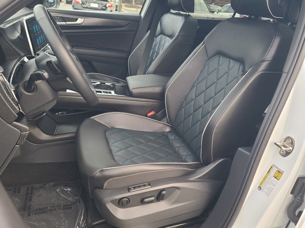 2025 Volkswagen Atlas Cross Sport 2.0T SEL Premium R-Line Springfield VA