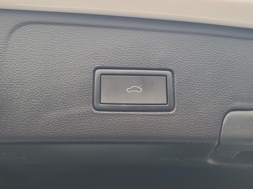 2025 Volkswagen Atlas Cross Sport 2.0T SEL Premium R-Line Springfield VA