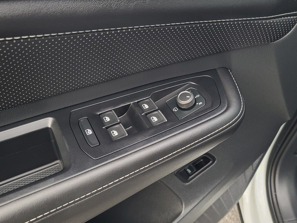 2025 Volkswagen Atlas Cross Sport 2.0T SEL Premium R-Line Springfield VA