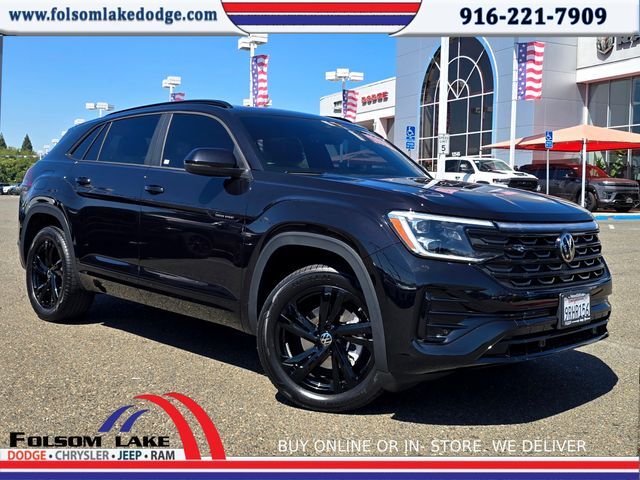 2025 Volkswagen Atlas Cross Sport 2.0T SEL R-Line Black