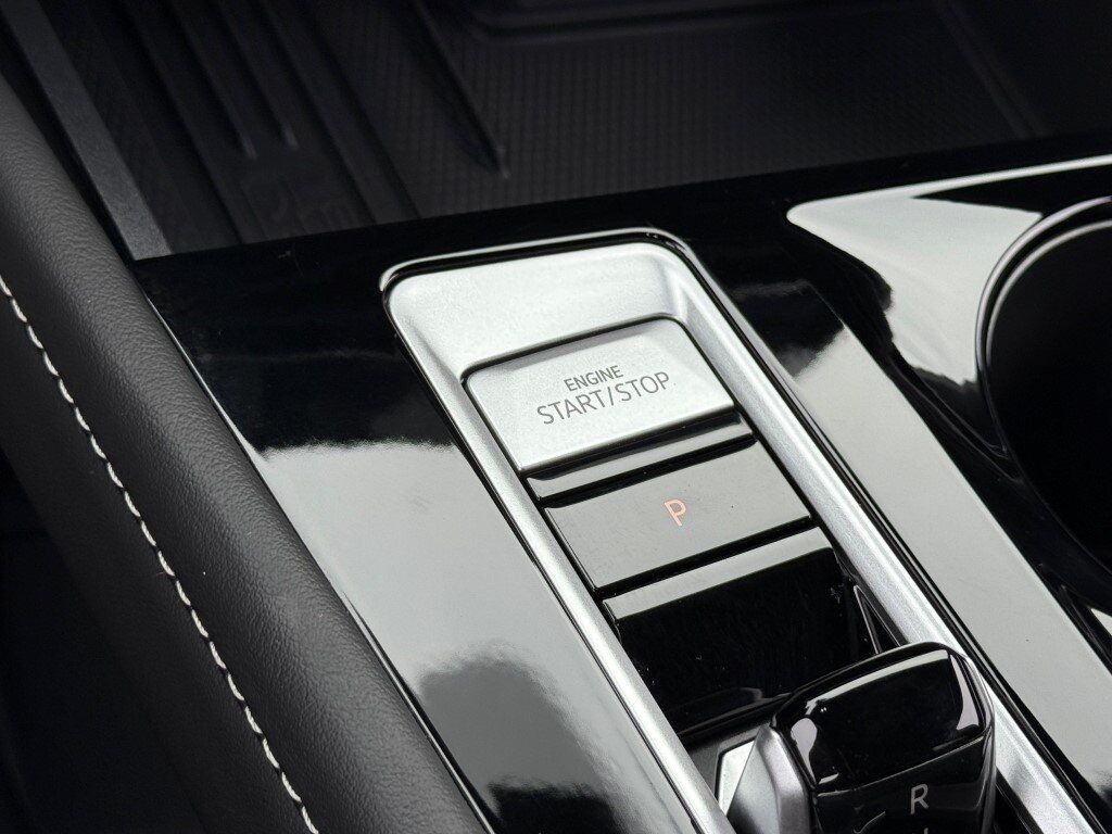 2025 Volkswagen Atlas Cross Sport 2.0T SEL R-Line Black Springfield VA