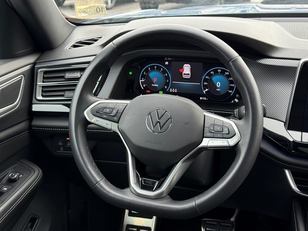2025 Volkswagen Atlas Cross Sport 2.0T SEL R-Line Black Springfield VA