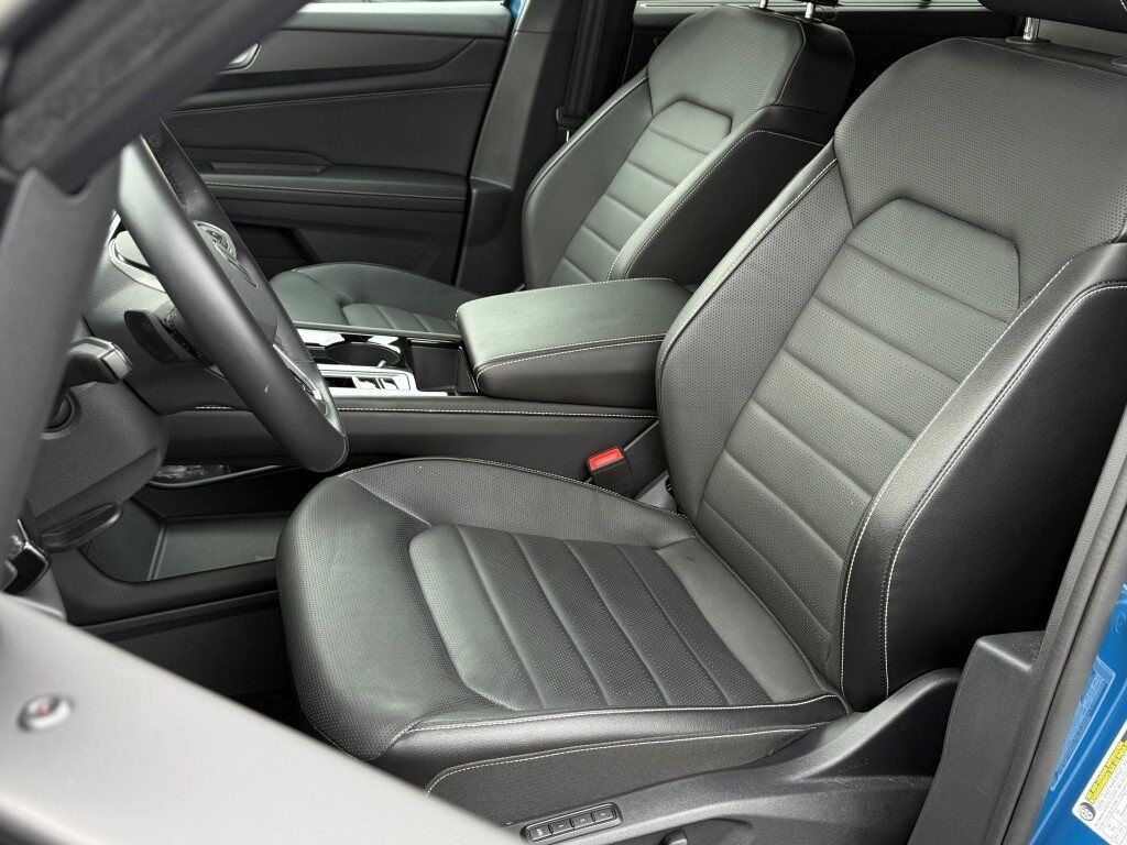 2025 Volkswagen Atlas Cross Sport 2.0T SEL R-Line Black Springfield VA