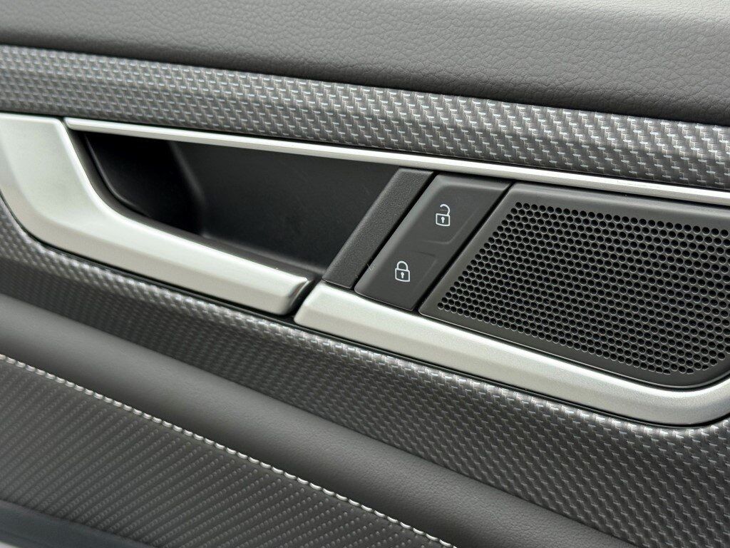 2025 Volkswagen Atlas Cross Sport 2.0T SEL R-Line Black Springfield VA