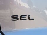 2025 Volkswagen Atlas Cross Sport 2.0T SEL R-Line Oshkosh WI