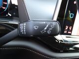 2025 Volkswagen Atlas Cross Sport 2.0T SEL R-Line Oshkosh WI