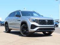 2025 Volkswagen Atlas Cross Sport 2.0T SEL R-Line