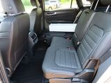 2025 Volkswagen Atlas Cross Sport 2.0T SEL R-Line Oshkosh WI