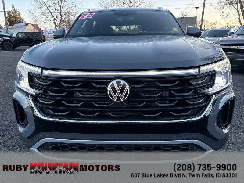 2025 Volkswagen Atlas Cross Sport 2.0T SEL