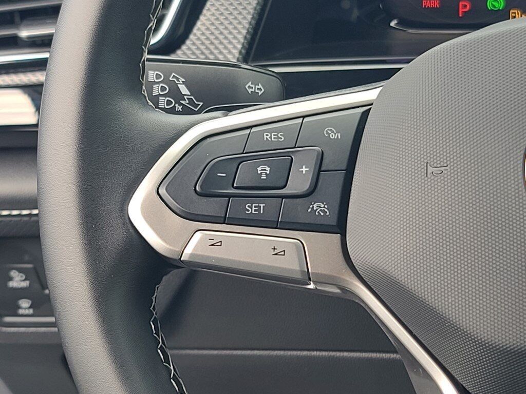 2025 Volkswagen Atlas Cross Sport 2.0T SEL Fredericksburg VA