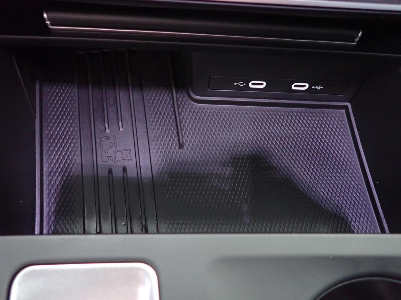2025 Volkswagen Atlas Cross Sport Comfortline AWD LEATHER Listowel ON