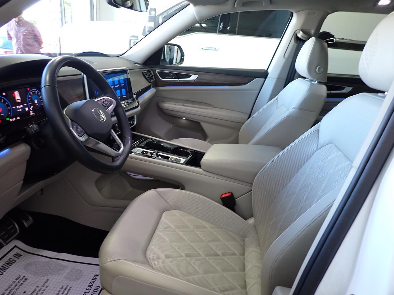 2025 Volkswagen Atlas Execline 4WD LEATHER NAVI SUNROOF Listowel ON