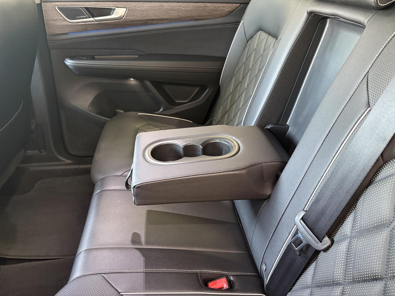 2025 Volkswagen Atlas Execline 4WD Listowel ON