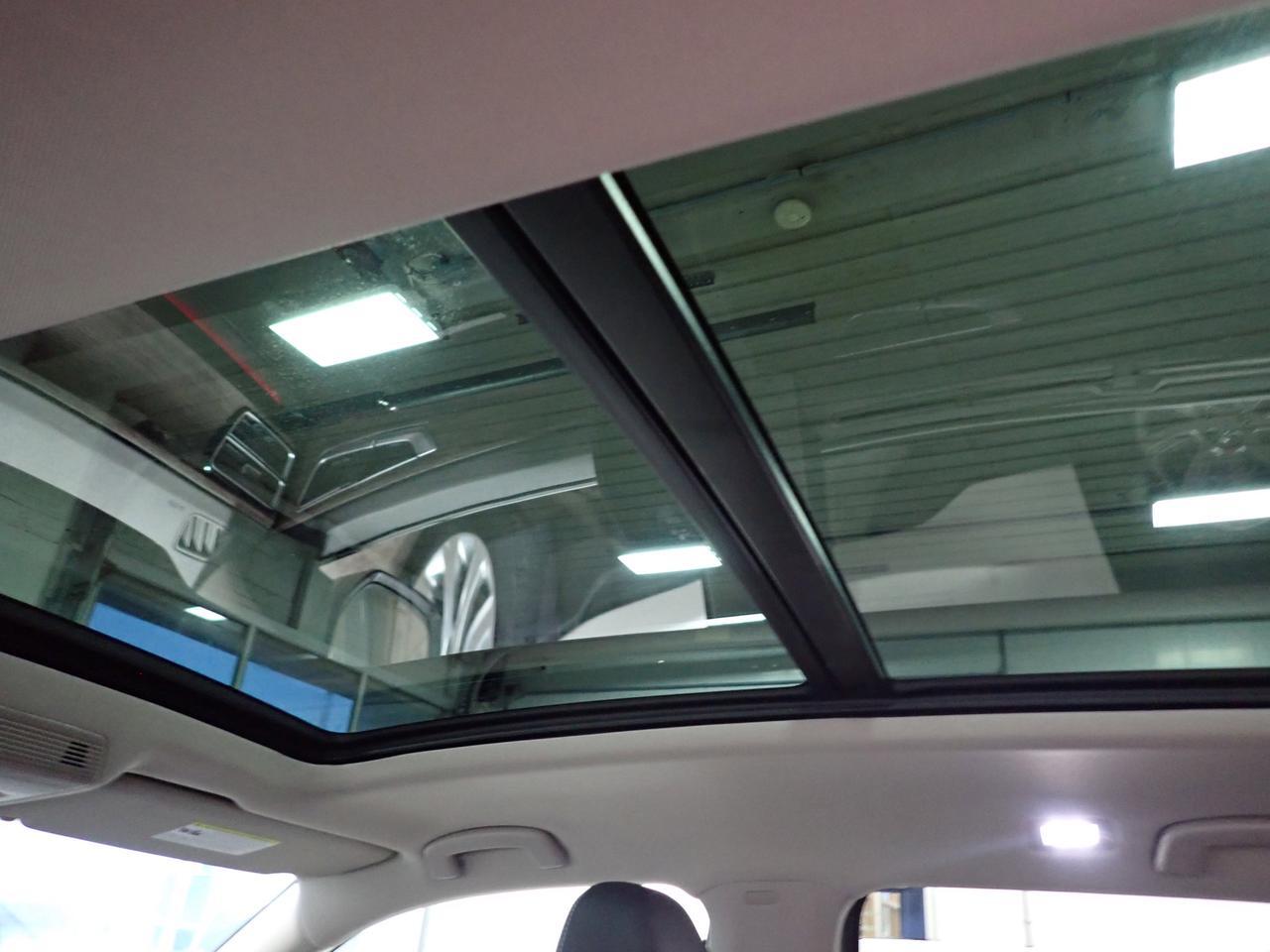 2025 Volkswagen Atlas Highline 4WD 6 PASS LEATHER NAVI SUNROOF Listowel ON