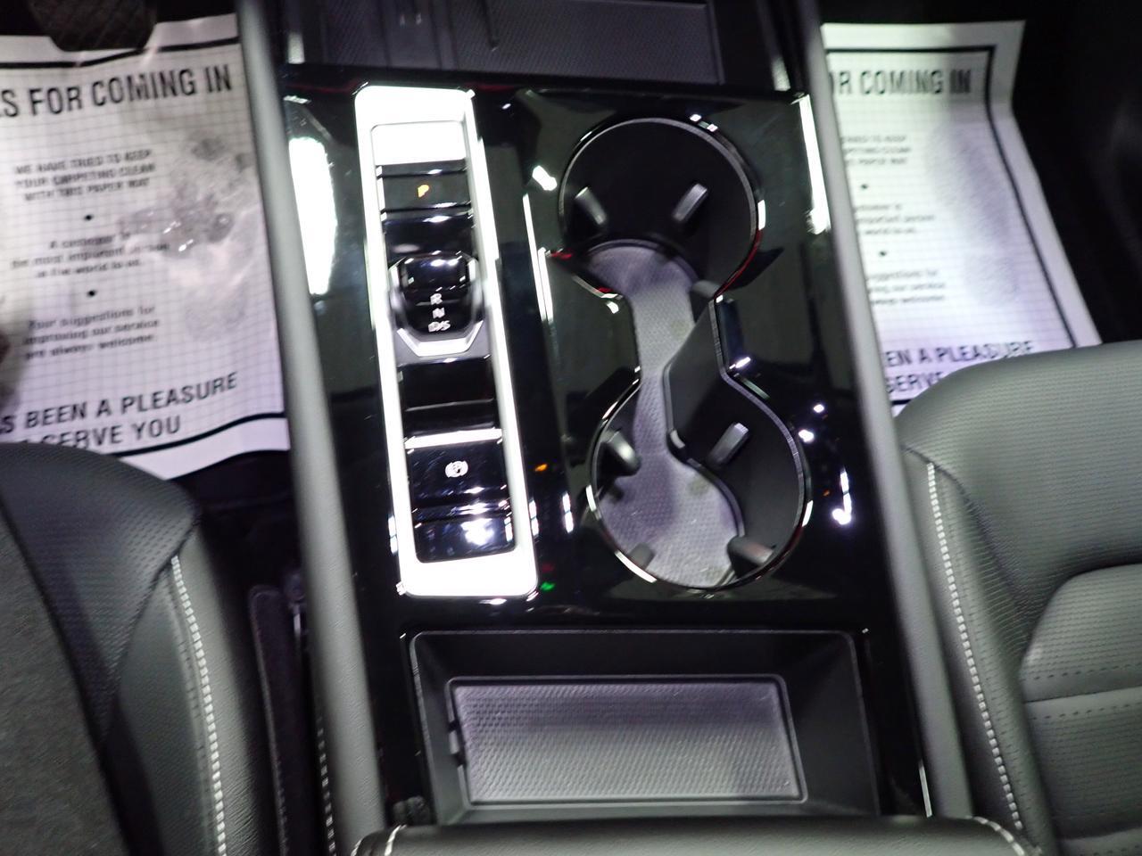 2025 Volkswagen Atlas Highline 4WD 6 PASS LEATHER NAVI SUNROOF Listowel ON