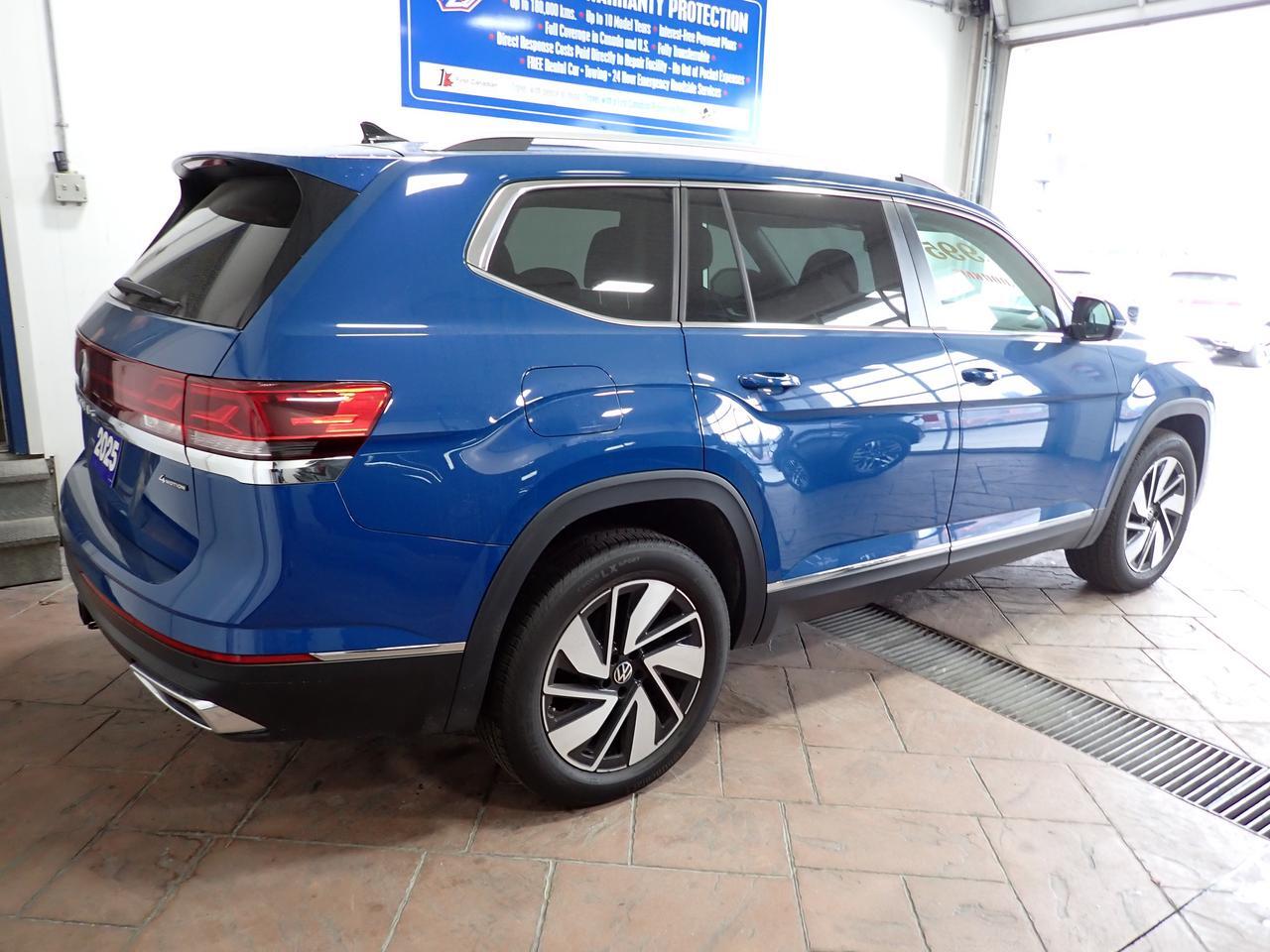 2025 Volkswagen Atlas Highline 4WD LEATHER NAVI SUNROOF 7 PASS Listowel ON