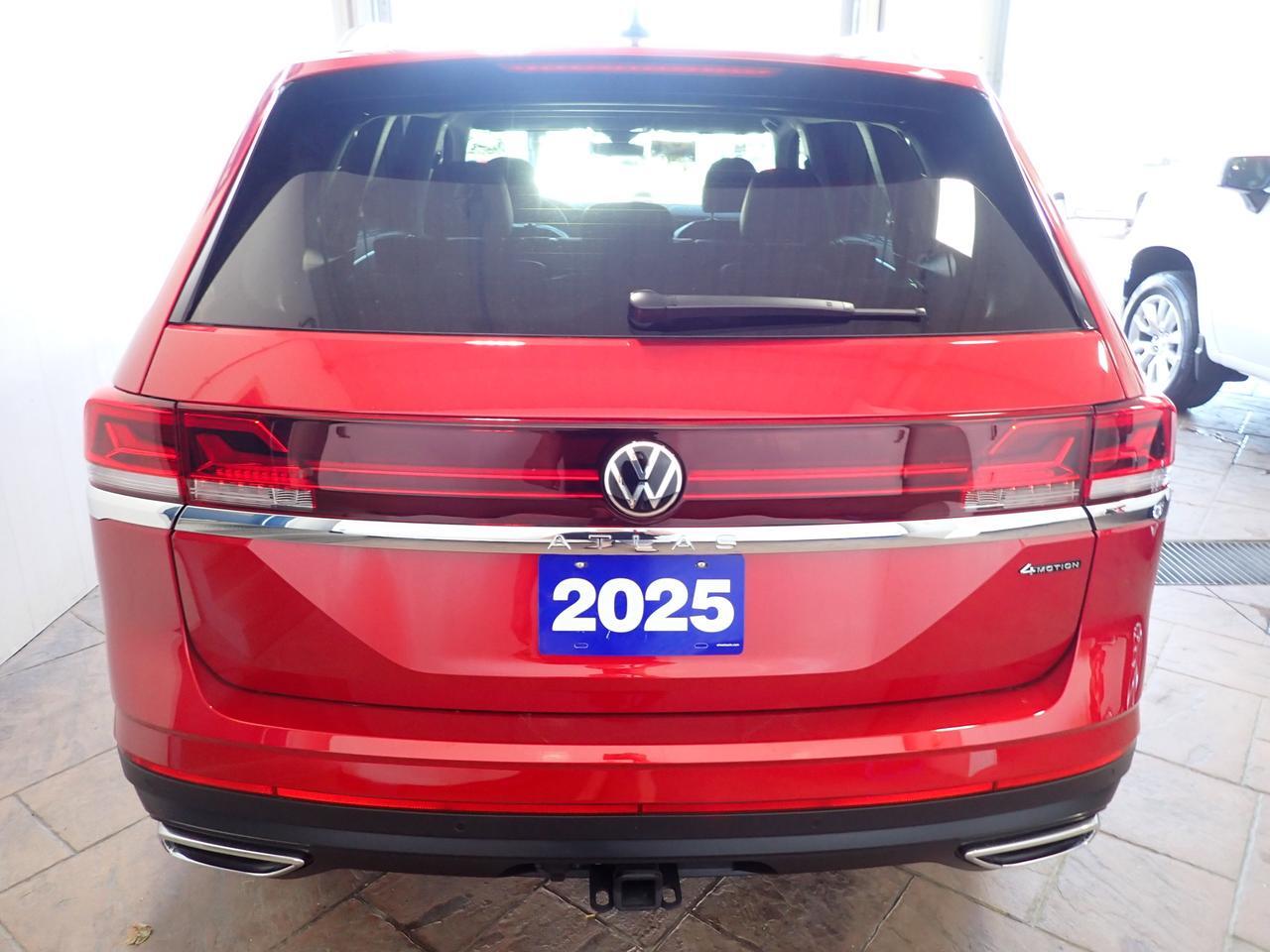 2025 Volkswagen Atlas Highline AWD LEATHER NAVI PANO SUNROOF Listowel ON