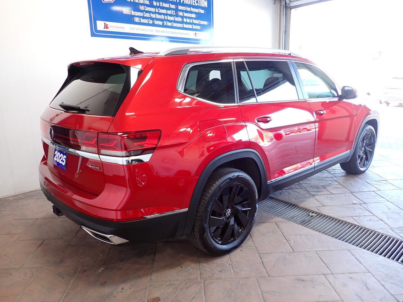 2025 Volkswagen Atlas Highline AWD LEATHER NAVI PANO SUNROOF Listowel ON