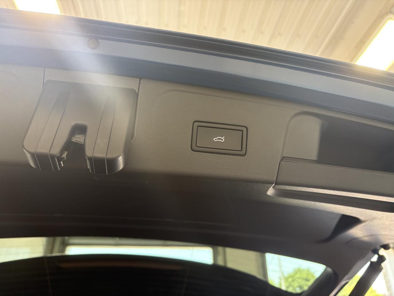 2025 Volkswagen Atlas Highline Listowel ON