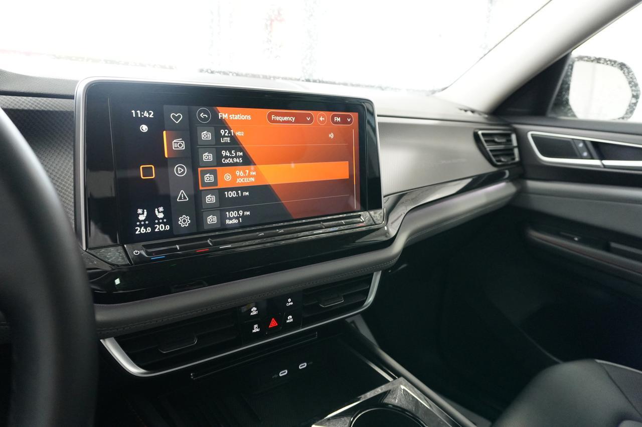 2025 Volkswagen Atlas Peak Edition LEATHER SUNROOF 7 PASS Listowel ON