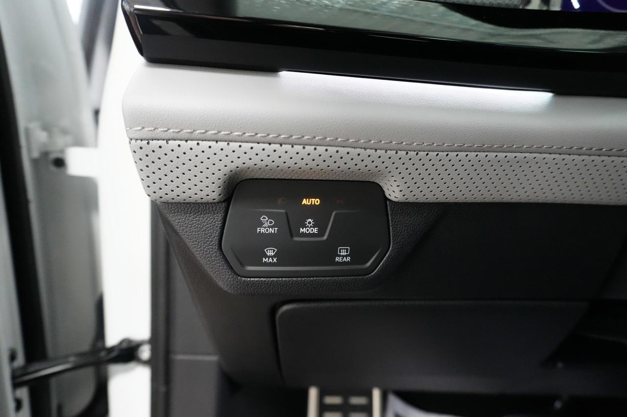 2025 Volkswagen Atlas Peak Edition LEATHER SUNROOF 7 PASS Listowel ON