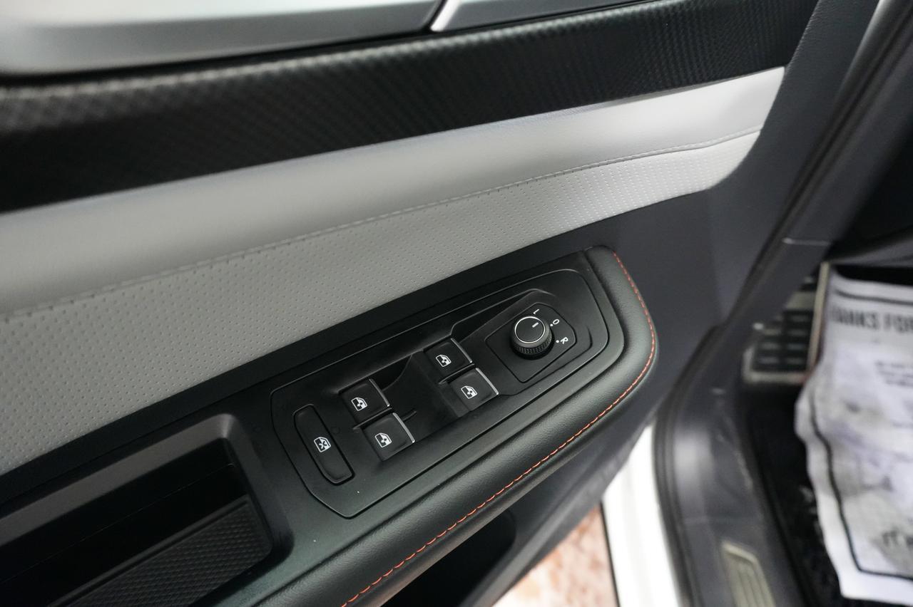 2025 Volkswagen Atlas Peak Edition LEATHER SUNROOF 7 PASS Listowel ON