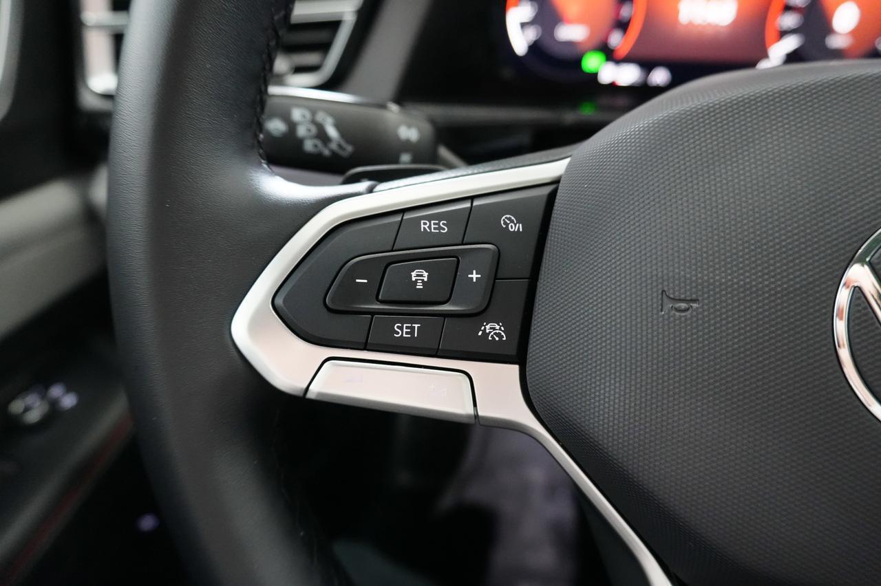 2025 Volkswagen Atlas Peak Edition LEATHER SUNROOF 7 PASS Listowel ON
