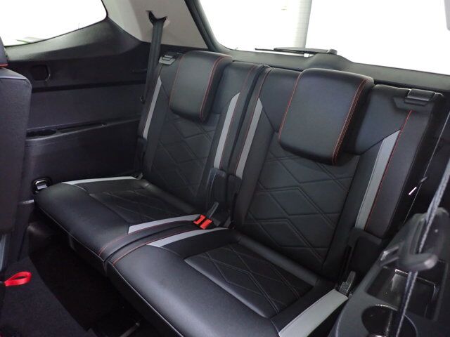 2025 Volkswagen Atlas Peak Edition LEATHER SUNROOF Listowel ON