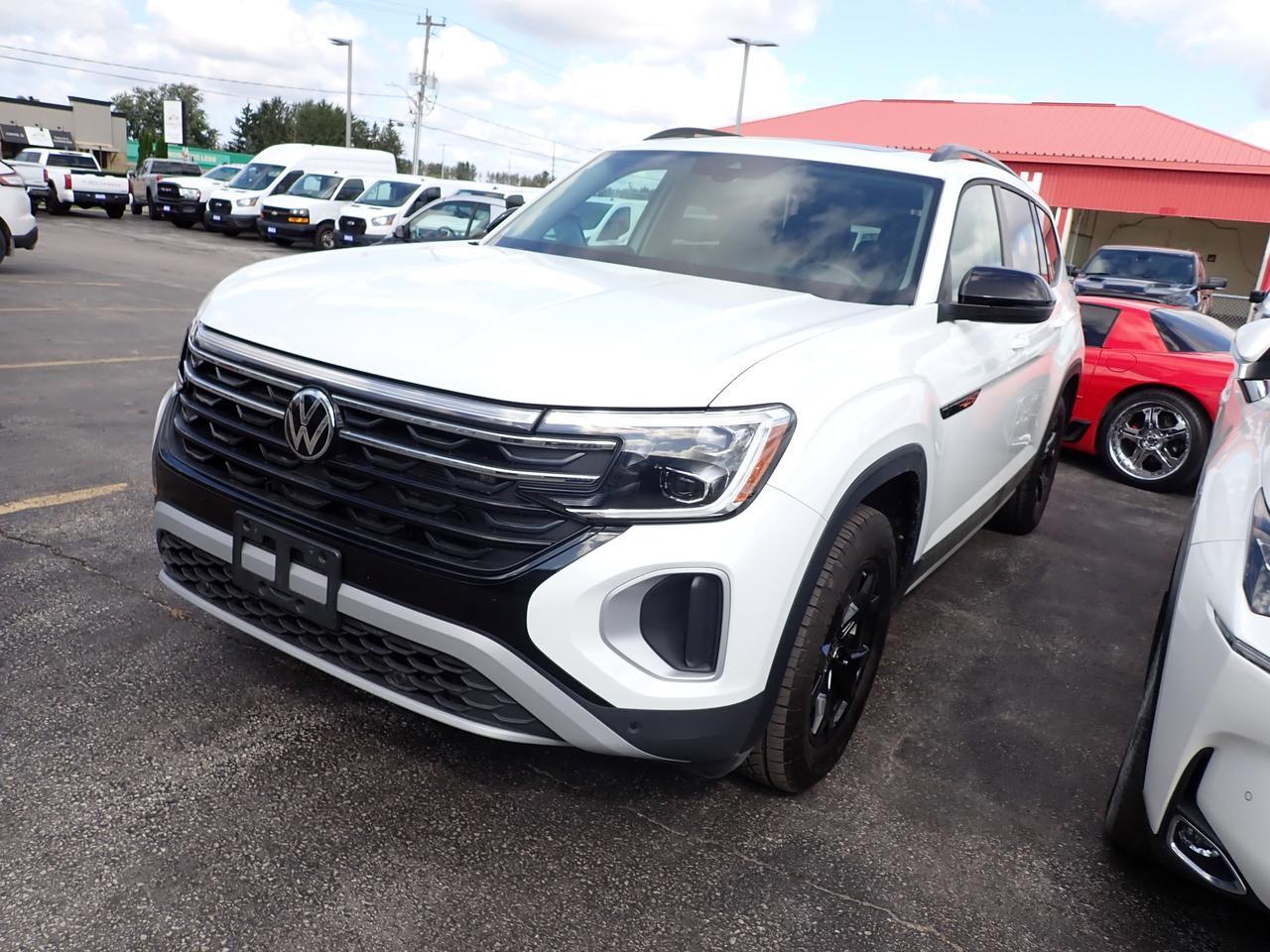 2025 Volkswagen Atlas Peak Edition Listowel ON