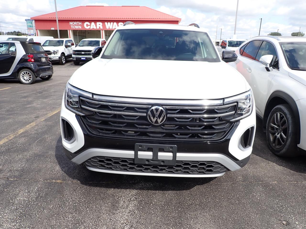 2025 Volkswagen Atlas Peak Edition Listowel ON