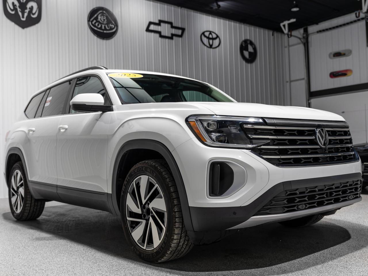 2025 Volkswagen Atlas SE 4Motion AWD 7-Passenger Cranberry PA