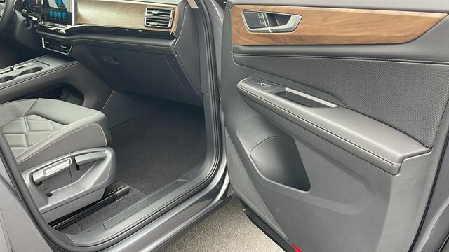 2025 Volkswagen Atlas SE 4Motion Corona CA