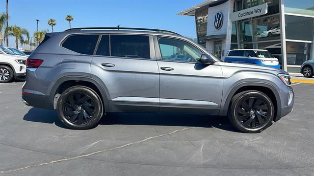2025 Volkswagen Atlas SE Corona CA