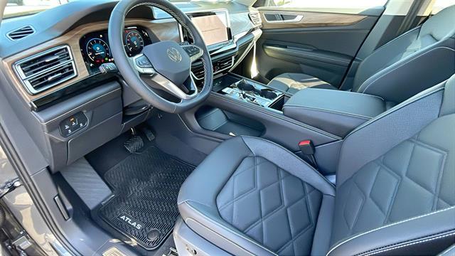 2025 Volkswagen Atlas SE Corona CA