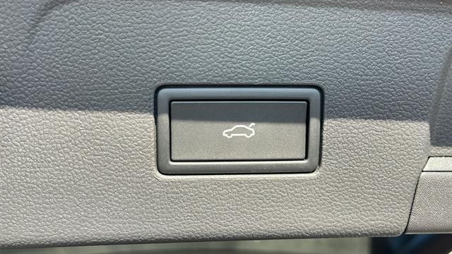 2025 Volkswagen Atlas SE Corona CA