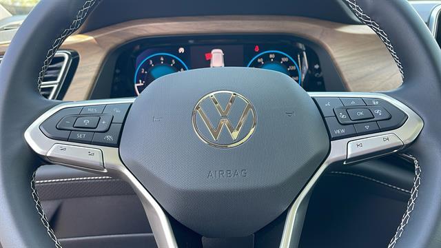 2025 Volkswagen Atlas SE Corona CA