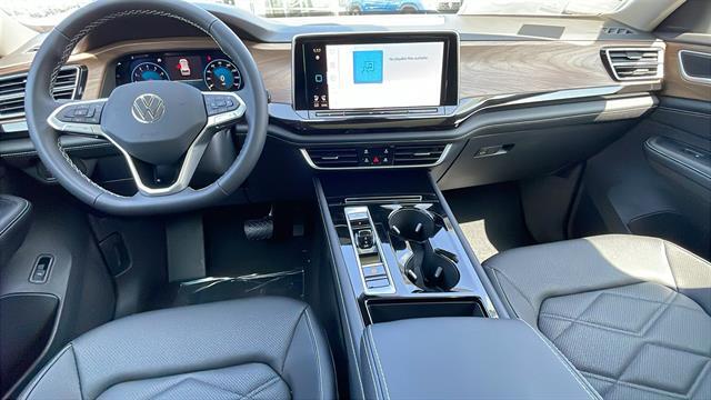 2025 Volkswagen Atlas SE Corona CA