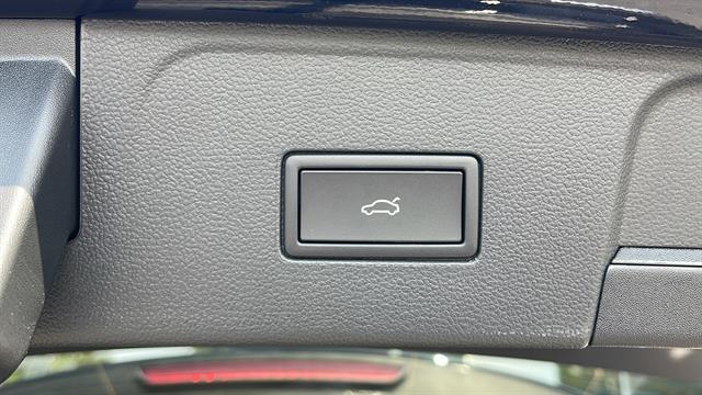 2025 Volkswagen Atlas SE Corona CA