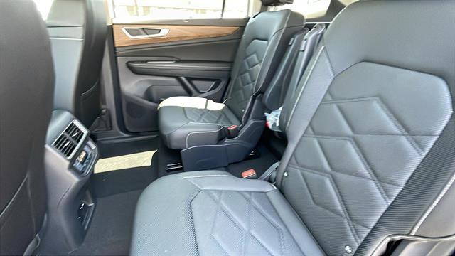 2025 Volkswagen Atlas SE Corona CA