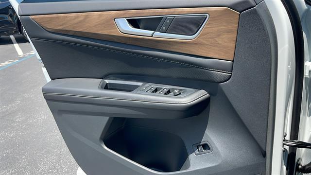 2025 Volkswagen Atlas SE Corona CA
